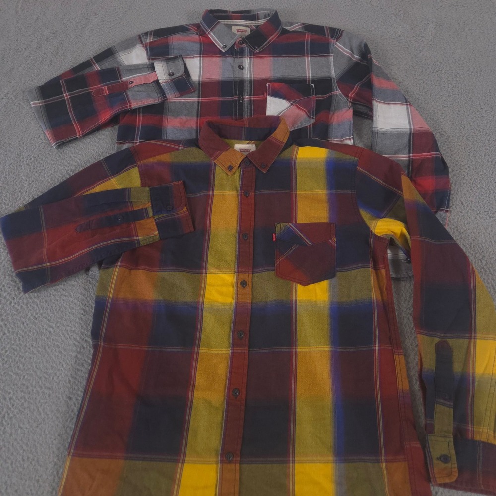 LOT OF 2 Levi's Shirt Mens M Multicolor‎ Plaid Cotton Blend Button Down Pocket